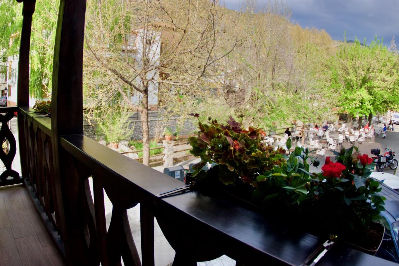Hotel El Refugio Pinos Genil Zewnętrze zdjęcie